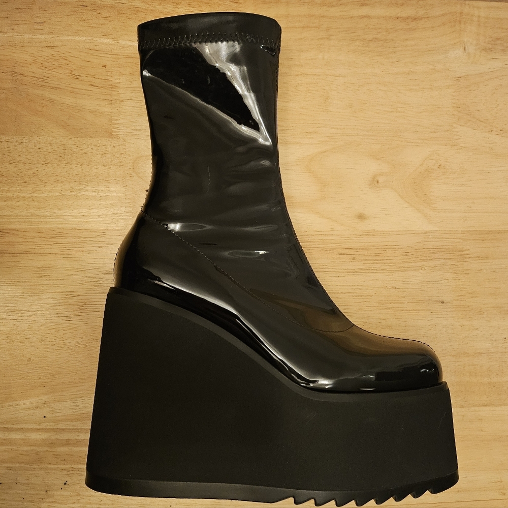 Lights Out Chunky Faux Patent Platform Ankle Boots Size 6 Us - Picture 7 of 12